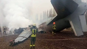 Ao menos 16 regiões da Ucrânia são atacadas; país denuncia "invasão total" pela Rússia