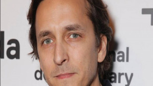 Cinegrafista americano morre em ataque na Ucrânia, diz polícia de Kiev