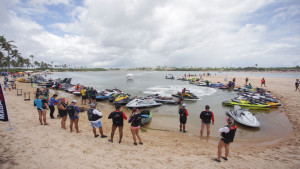 Costa de Camaçari atraiu centenas de turistas para o III Encontrão Náutico no fim de semana